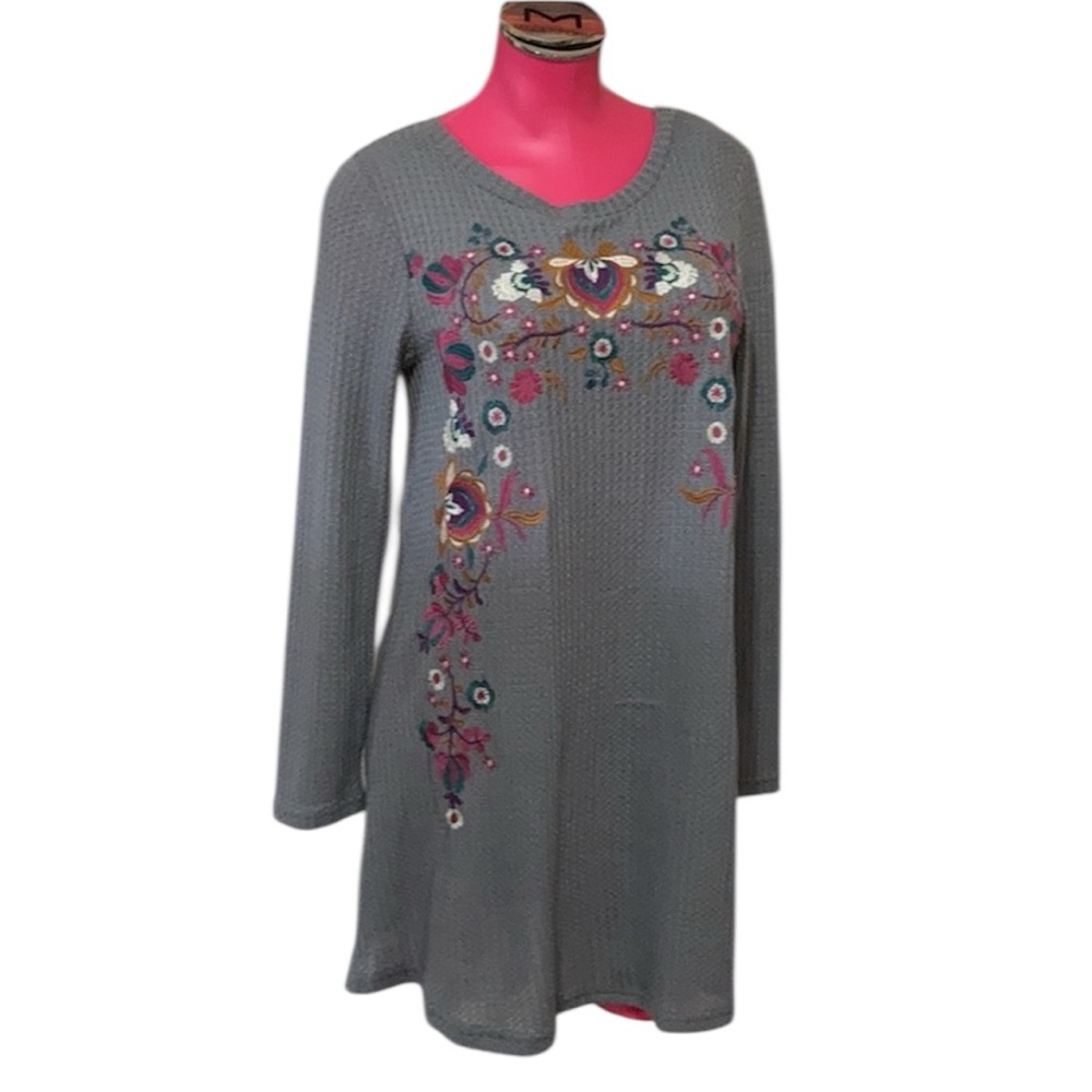 EXC! UMGEE USA EMBROIDERED WAFFLE KNIT BOHO TUNIC SWING DRESS GRAY FLOWERS Small